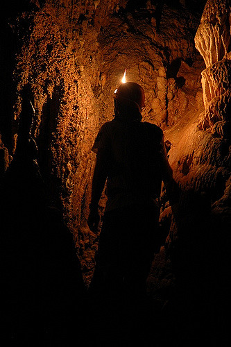 Caverna do Diabo e Trilha Bugiu