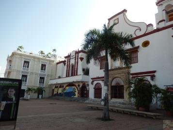 Teatro Cartagena e Teatro Colón