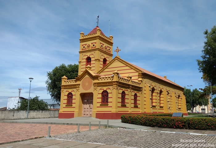 Igreja%2BNossa%2BSenhora%2Bdo%2BCarmo%2Bdo%2BRio%2BBranco.jpg