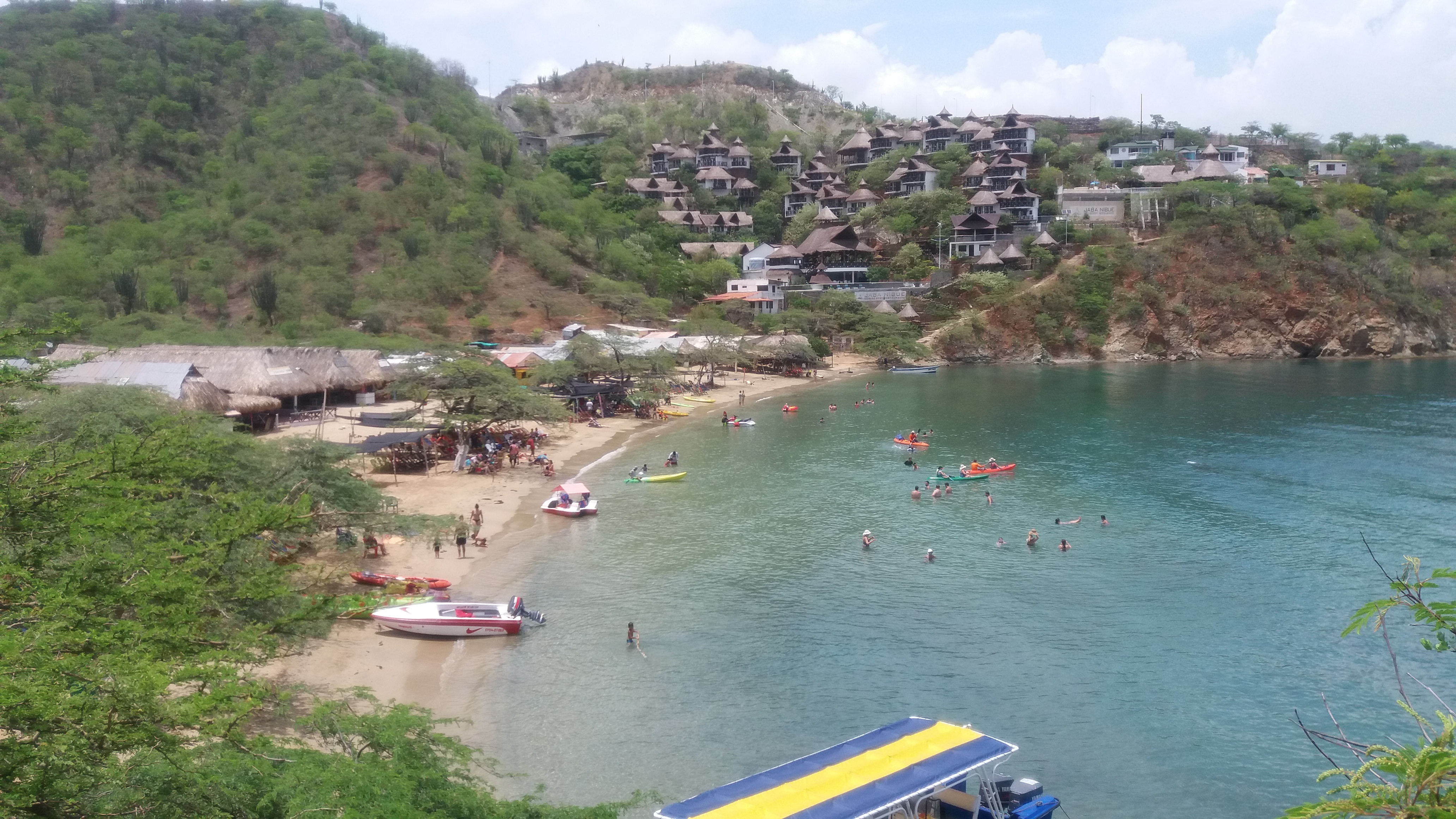 4bd889_b527c7b759a94b25b1d757ebdfa23af8~