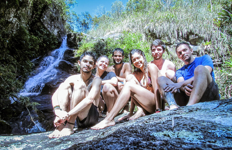 f2f2e3_1ca8774adf6c46dca8d18fbb1264c92b~