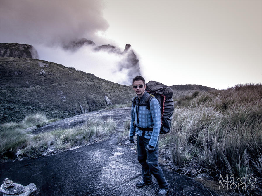 f2f2e3_3a0d7e46793049ac9851adf9fbce77a1~