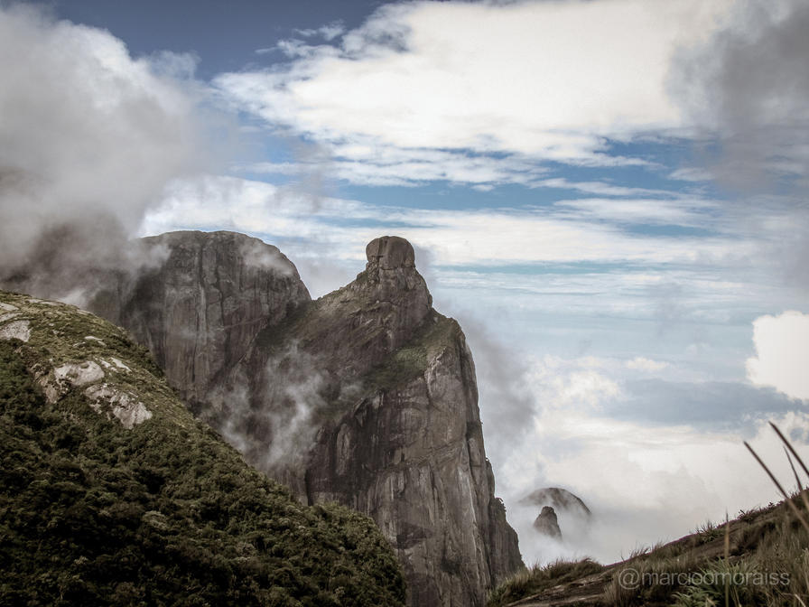 f2f2e3_e0d3ec6c5ce842108f75586990b5bf95~