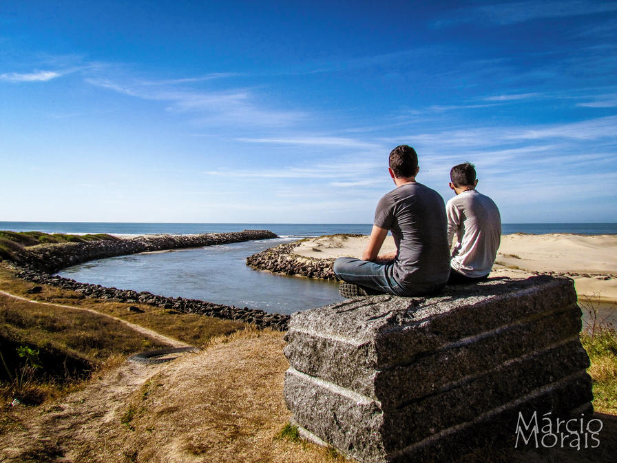 f2f2e3_1dd2cfcf8db74bbc9ea20890345457ec~