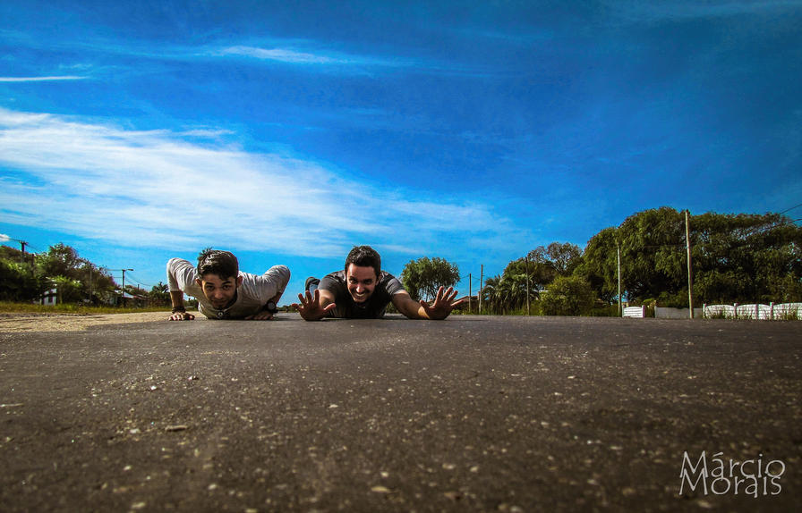 f2f2e3_4e47c7012362493b8fe5713aa9495677~