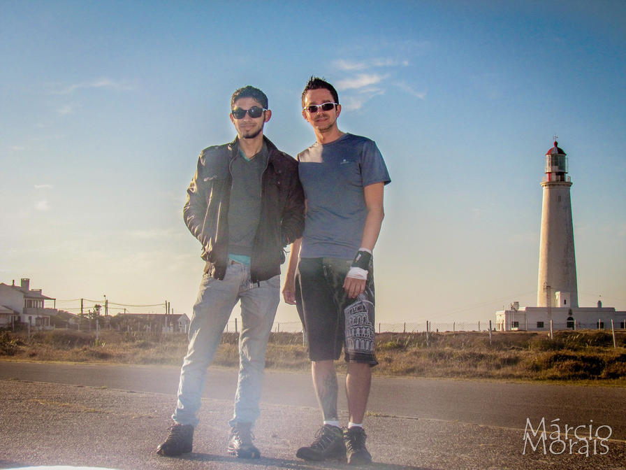 f2f2e3_7801477eec114e9eb99f19b56a220966~