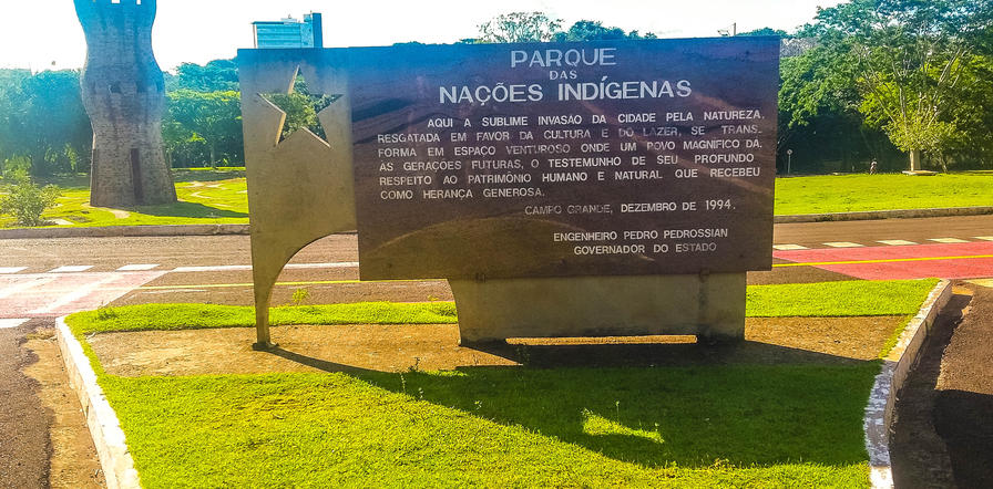 f2f2e3_520b87dc33474e8ebc083045118c9032~