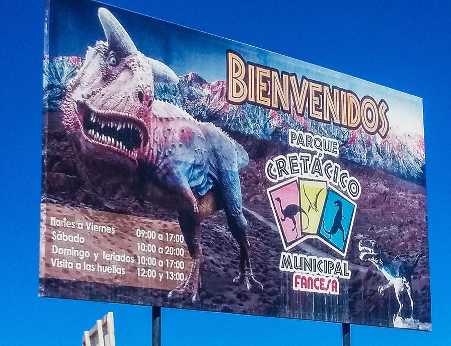 f2f2e3_2a5a6a7a36a046ba8366a5f5626e26a7~