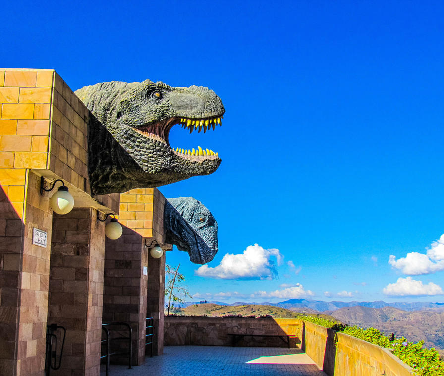 f2f2e3_361c62a148494df2b43fcff49a2bb7d7~