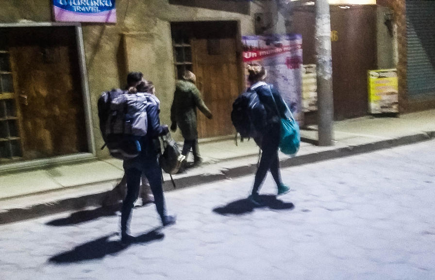 f2f2e3_681973cd7d144186a7f20a96d8bdaed4~