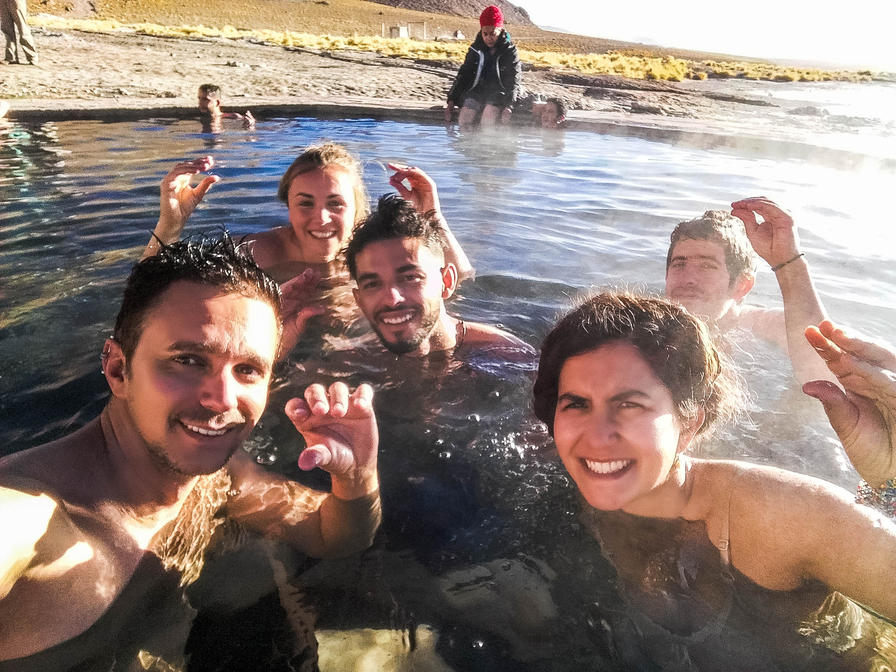 f2f2e3_b29860a8006a40579338f909e95c3164~