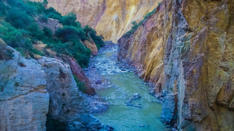 f2f2e3_e36aace14911418980c3d29e8be0b5cf~