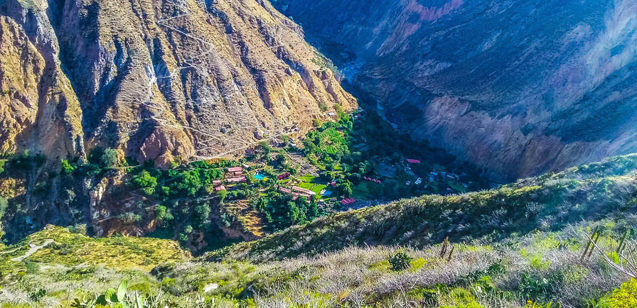 f2f2e3_22f2071821884641aed7cebe3def380c~