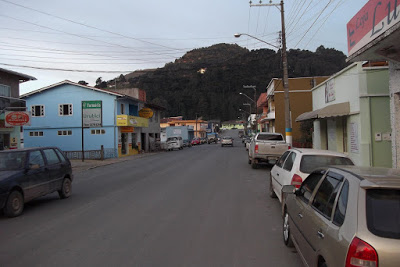 Mercado 4 Irmãos e Padaria Colonial nas proximidades