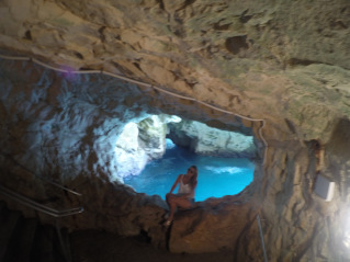 g1986405.jpg?w=319&h=239