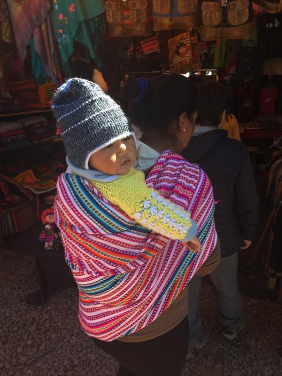 42108108_10216573766873189_2806341286292