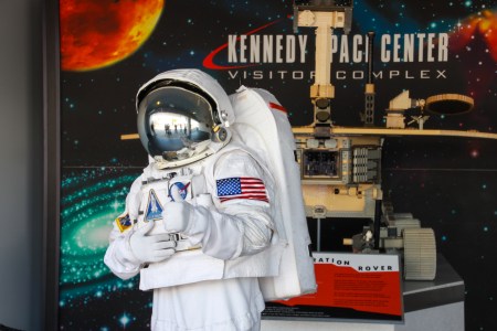 Kennedy-Space-Center-03.jpg?resize=450%2C300