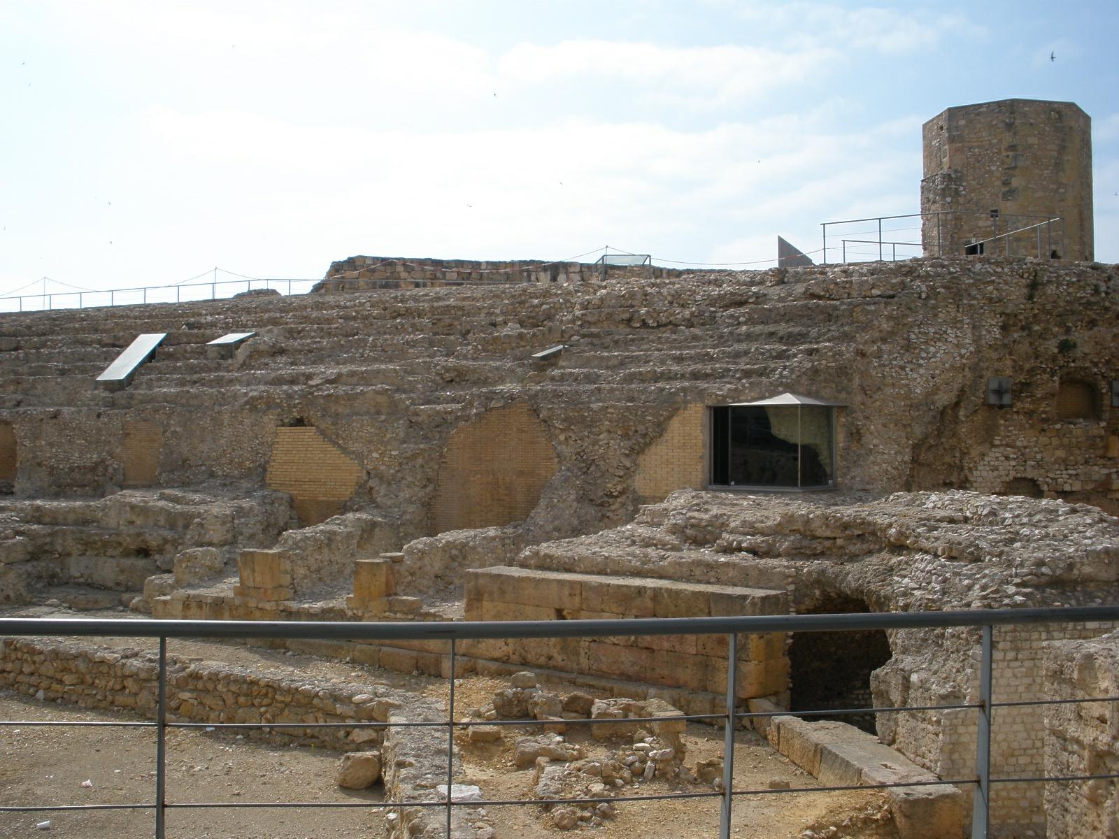 Tarragona_-_Circo_romano_03.JPG