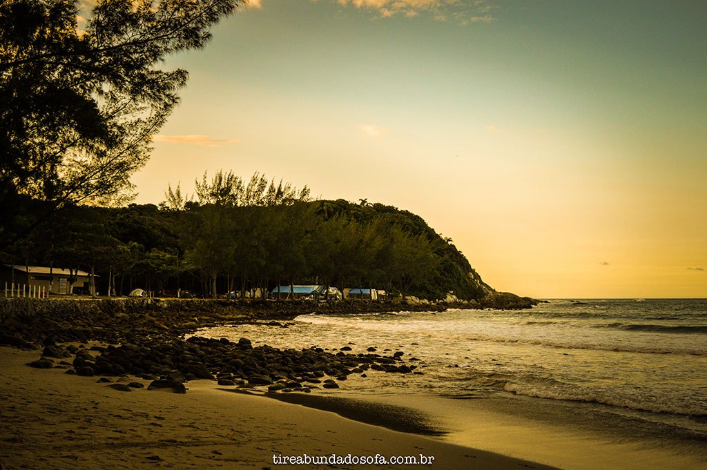 praia-retiro-dos-padres-bombinhas.jpg?w=1024