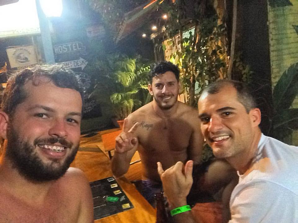 19875432_1390950010998087_5749563774790626431_n.jpg?oh=cf383f2a156d74370c652580962d8745&oe=5A05B533