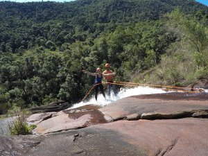 Fazenda Vitória São Luiz do Paraitinga Turismo Ecológico Camping Tirolesa Rapel Cachoeira