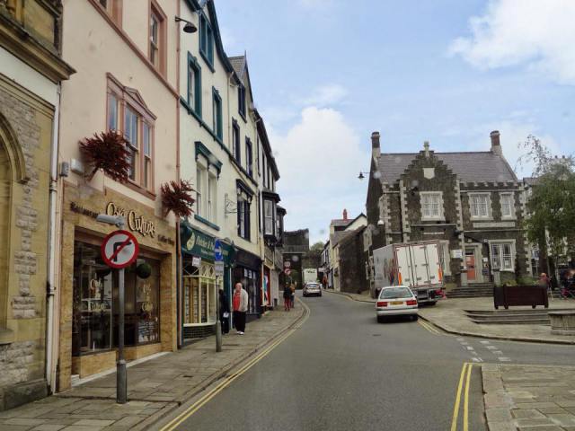 10414842_880259585354426_2643571905046458_n.jpg?w=640&h=480