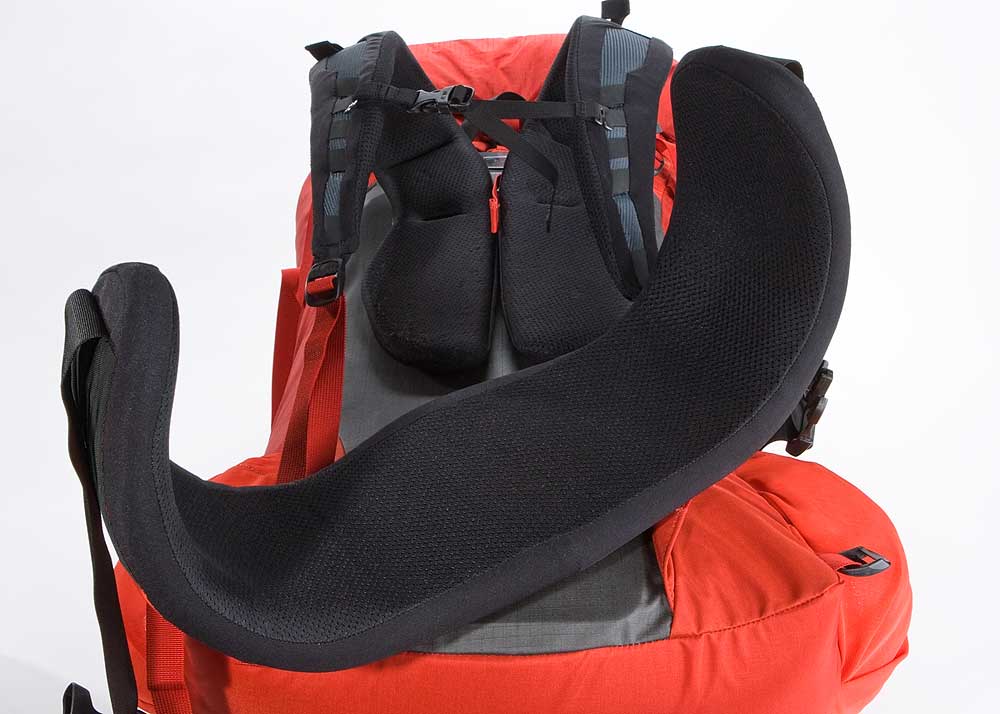 Altra-Pivoting-Hipbelt.jpg