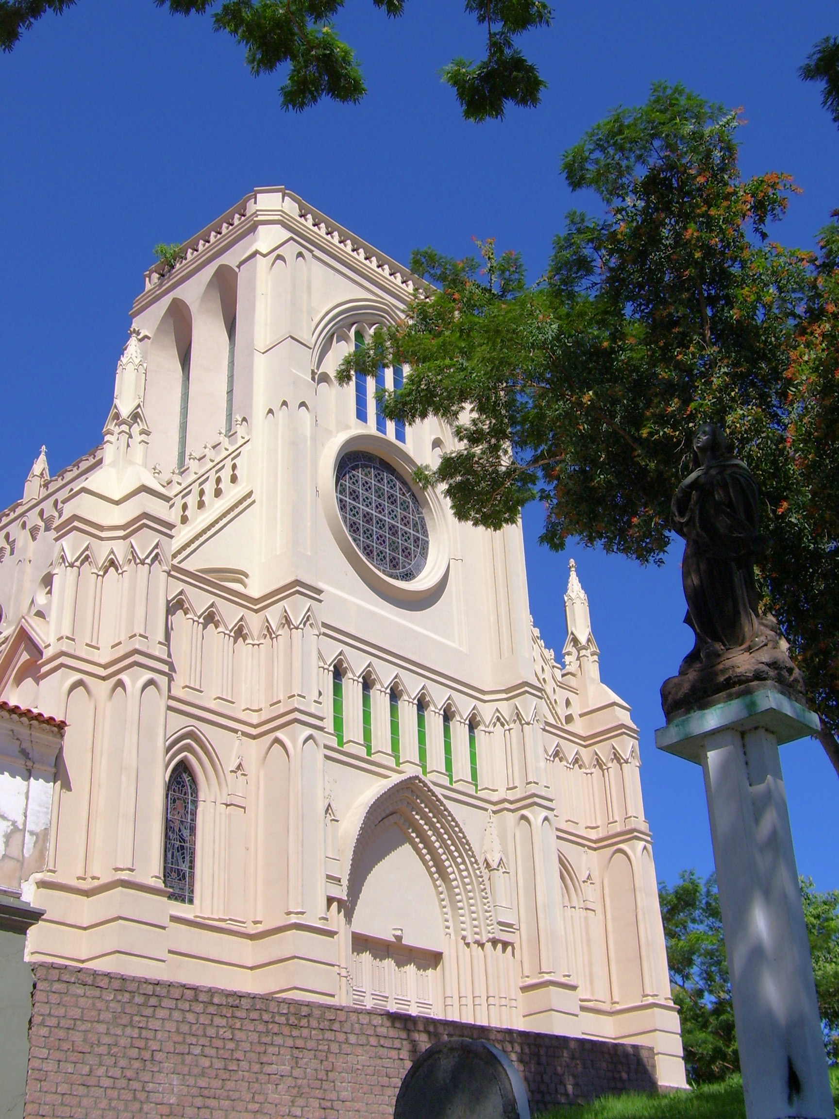Igreja_do_Bom_Despacho5_(Cuiaba).jpg