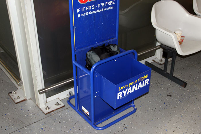 Ryanair-Handgepaeck-Tester.jpg