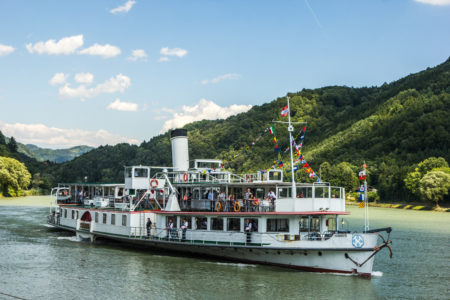 Schonbrunn-Steamship-00030-450x300.jpg