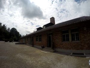 8_dachau_alemanha.jpg?fit=300%2C225