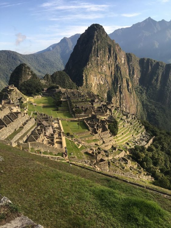 41861190_10216573769913265_1623882793375