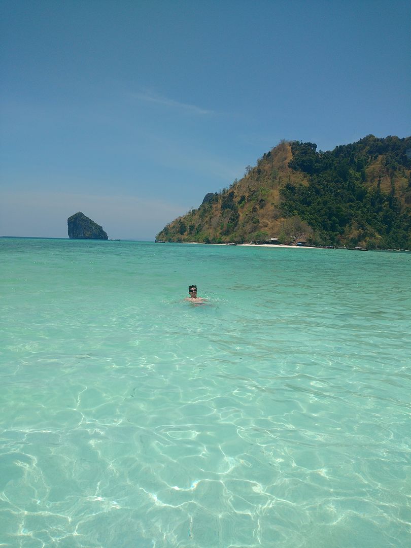 IMG_20160419_122010505?async&rand=0.5045047350202374