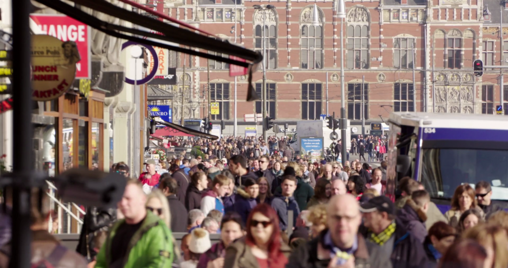 amsterdam-crowd-of-netherlands-people-wa