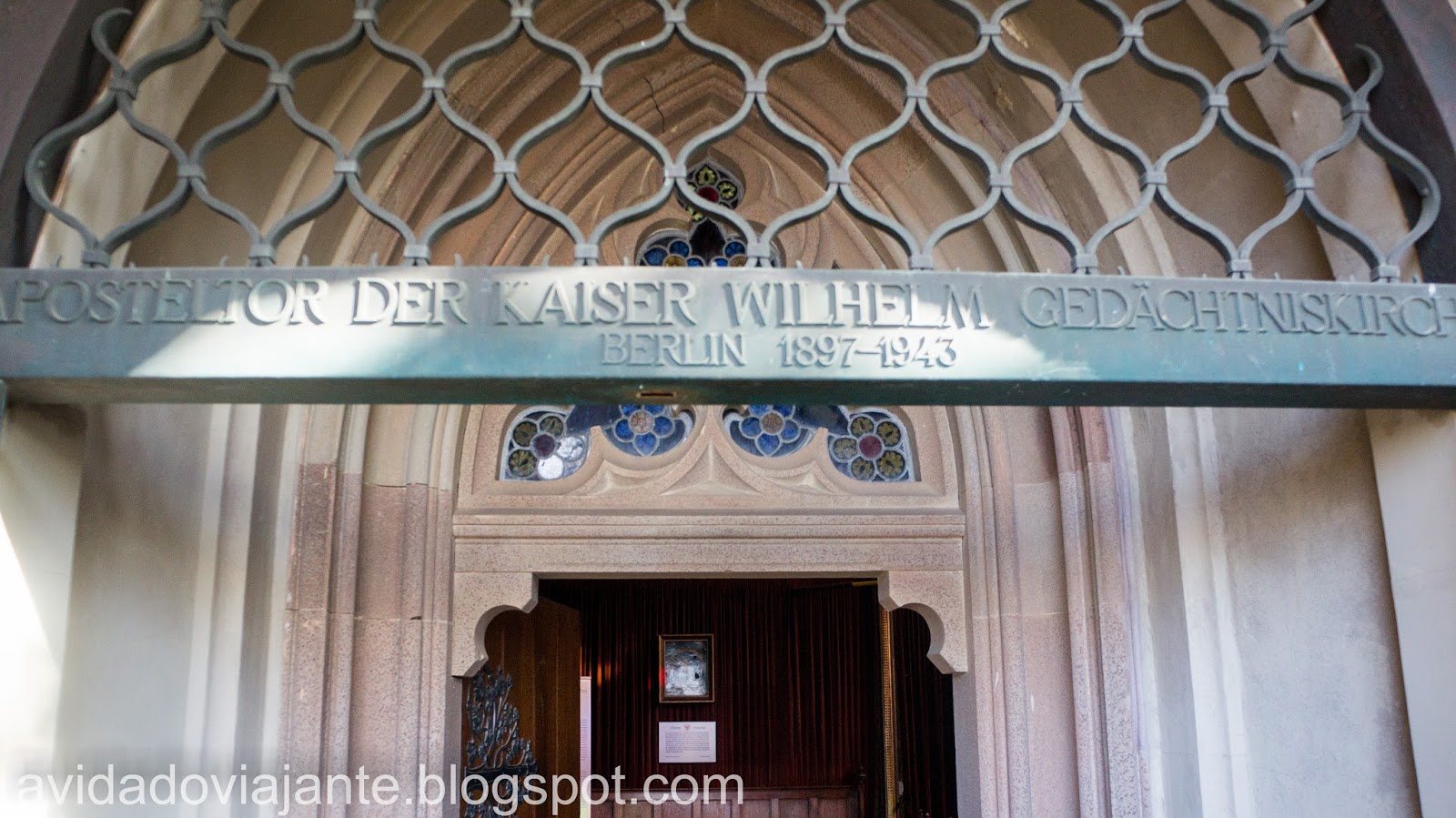 click?format=go&jsonp=vglnk_146091726611717&key=172579b97fa4d5e8c1a3c2918a03e499&libId=in4w96bx01012xfz000DA160g2eewjtx1k&loc=http%3A%2F%2Favidadoviajante.blogspot.com.br%2F&v=1&out=https%3A%2F%2F3.bp.blogspot.com%2F-caXslHYfWSI%2FVw8FcTP_rKI%2FAAAAAAAAmoI%2FDGclzOv_f7ouBVCEXn-FUnmVgMKwY1IWACKgB%2Fs1600%2FDSC02372-300-2.jpg&title=A%20vida%20do%20viajante%20%C3%A9%20caminhar%20pelo%20mundo...&txt=