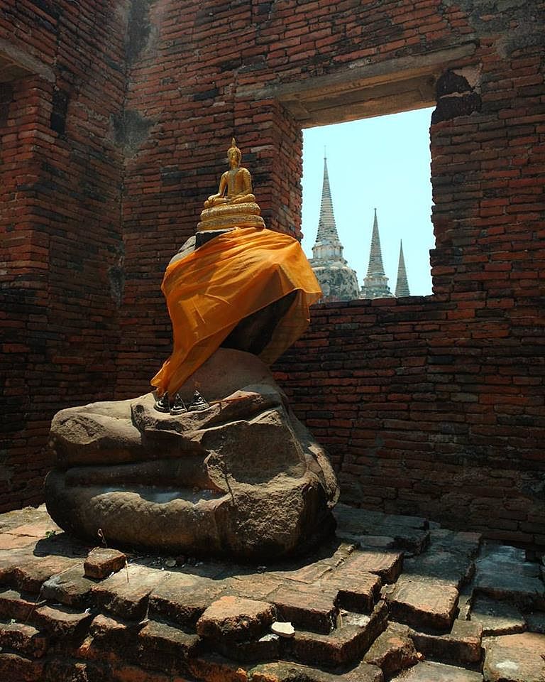 0000000?async&rand=0.15062419996139553