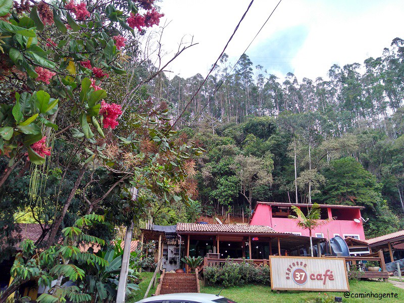 inverno-domingos-martins-expresso37-frente-do-caf%C3%A9.jpg?w=800