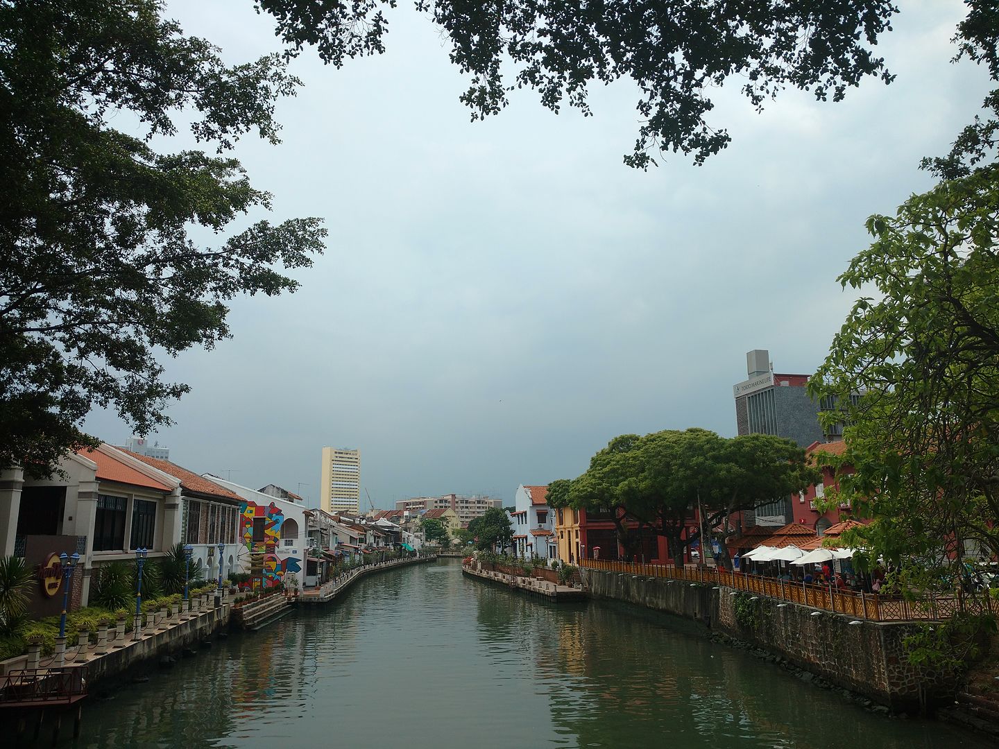 IMG_20160425_133010186?async&rand=0.8636582522017693