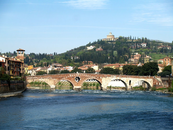 120331-Verona%2520Pic%2520%252850%2529.JPG
