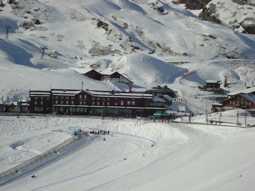 RDfgQcF4ewMtEOuD-5zGIMVb-xiw6iM4fNkhOuEhDjY=w890-h667-no