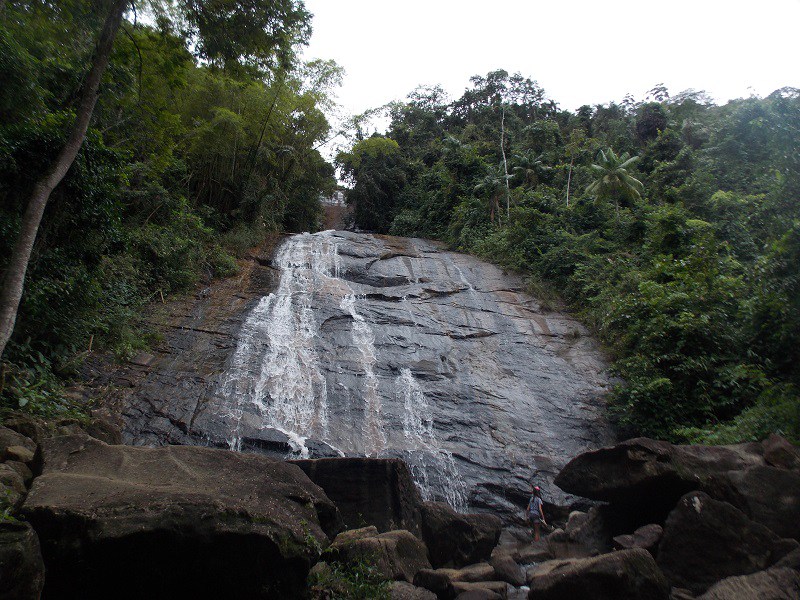 domingos-martins-cascada-do-galo-queda-de-agua.jpg?w=800