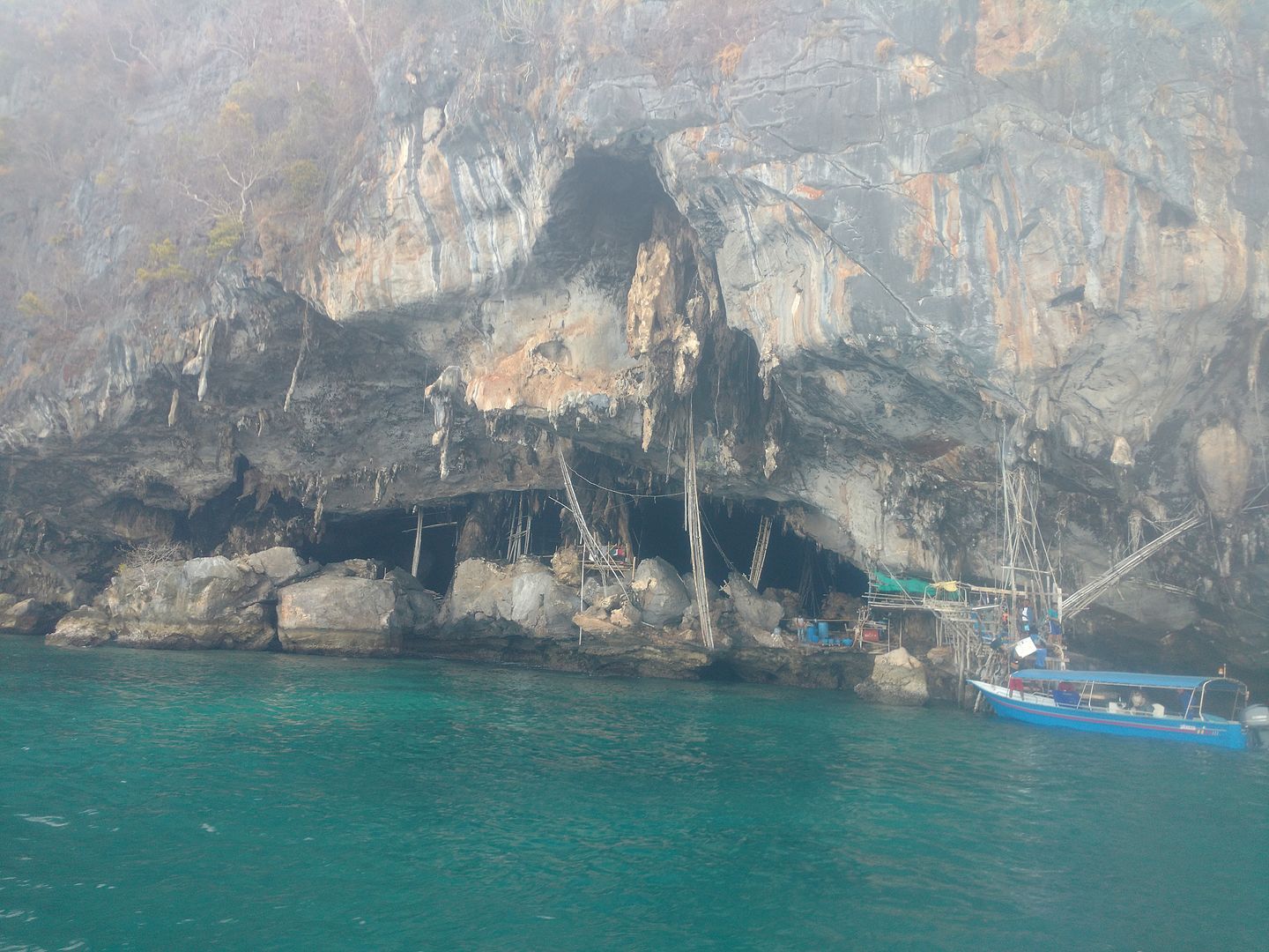 IMG_20160416_153435597?async&rand=0.2517780152818938