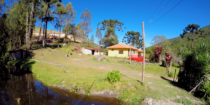 Fazenda Vitória São Luiz do Paraitinga Turismo Ecológico Camping Tirolesa Rapel Cachoeira