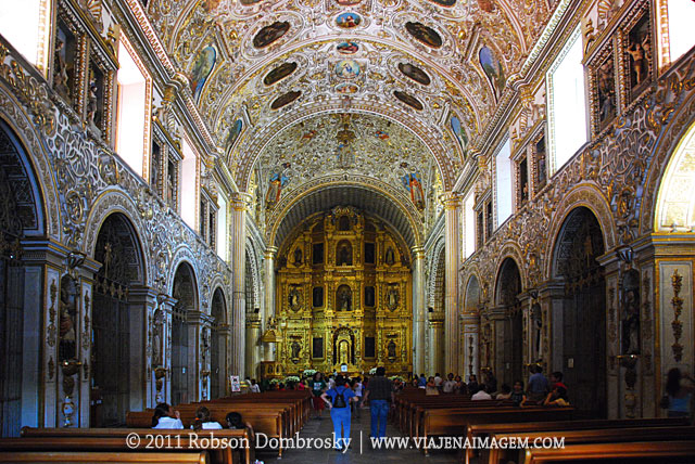 igreja-santo-domingo-oaxaca1.jpg