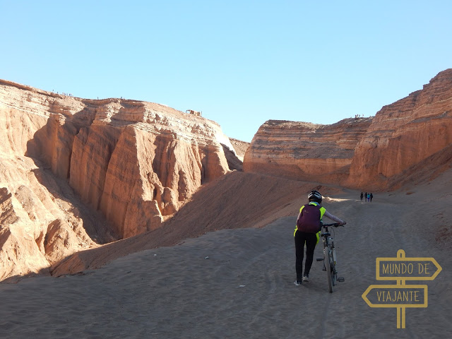 img-passeio-bike-deserto-do-atacama.jpg