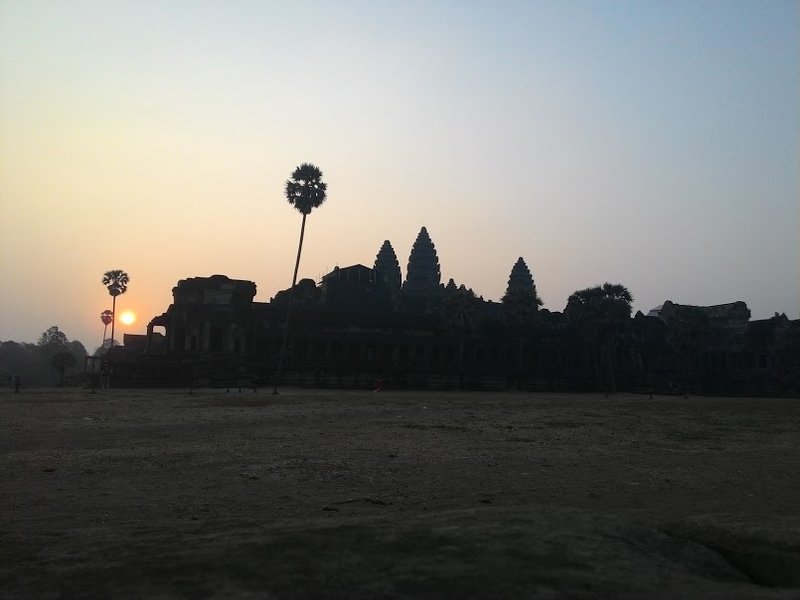 large_Angkor_sol.jpg