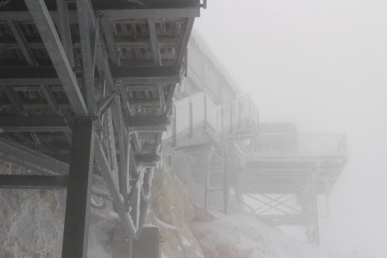Resultado de imagem para zugspitze nebel