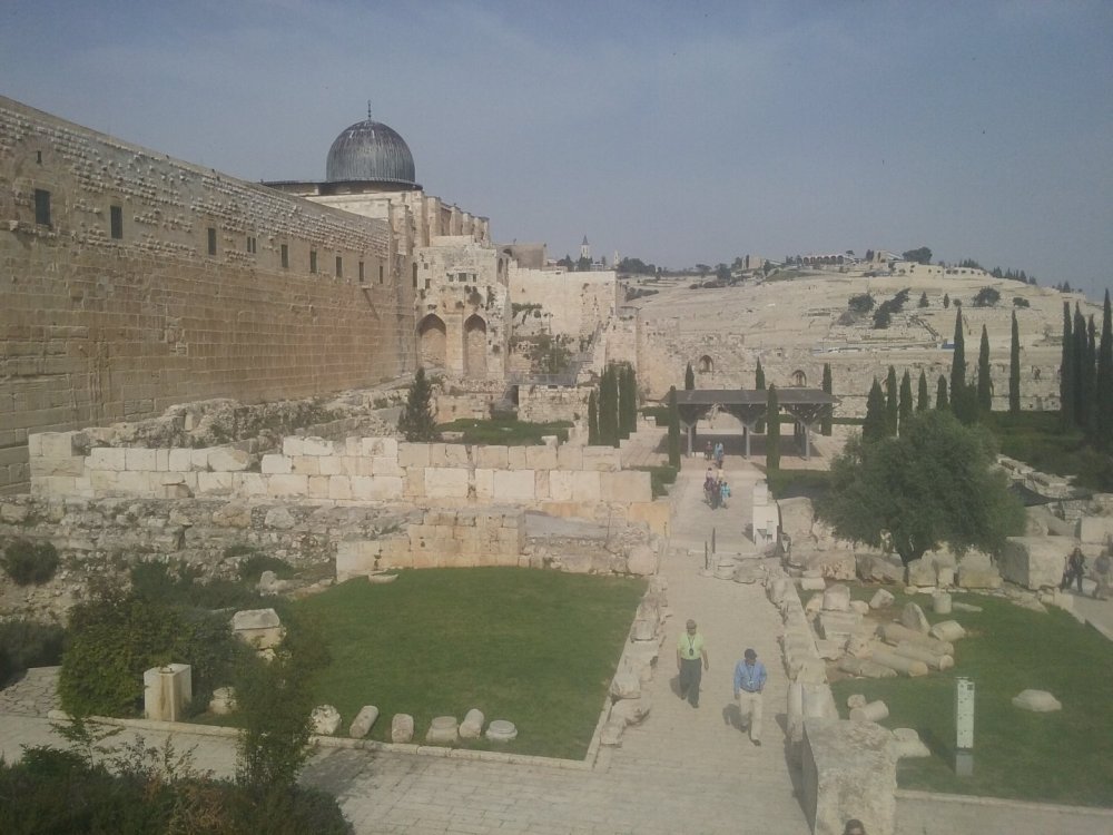 5998172b5c4d6_Jerusalem2.thumb.jpg.56f420f5188f721b273005b75f794ecf.jpg