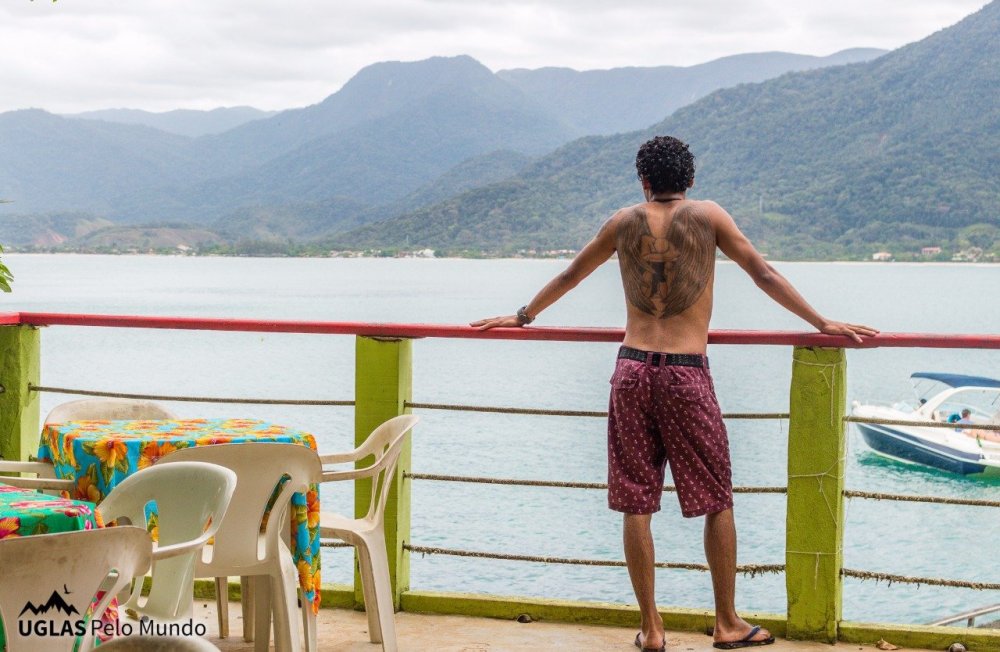 WhatsApp Image 2017-11-22 at 09.33.53 (6).jpeg