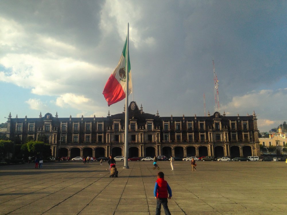 CDMX_I5-606.thumb.jpg.9ee1ab974e5ee674304221637e061a8c.jpg